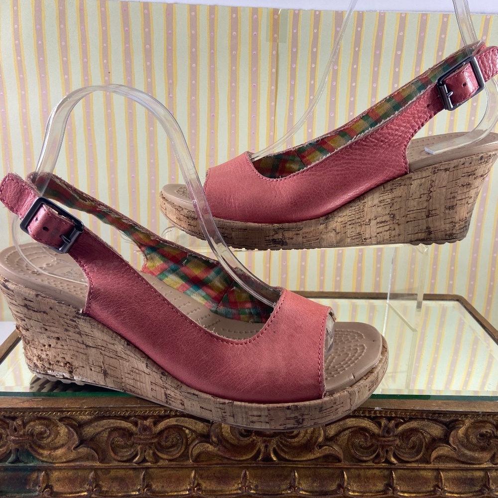 CROCS wedge sandals.